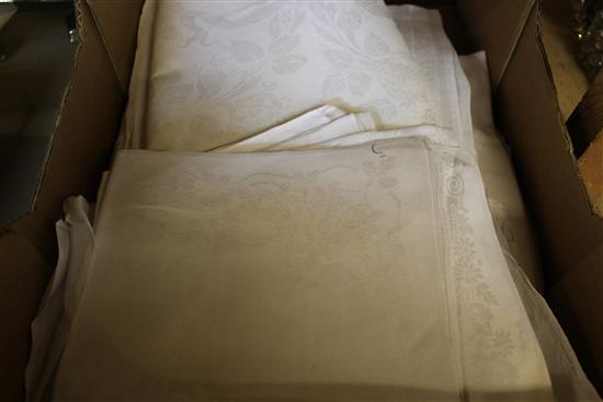 Box large linen tablecloths